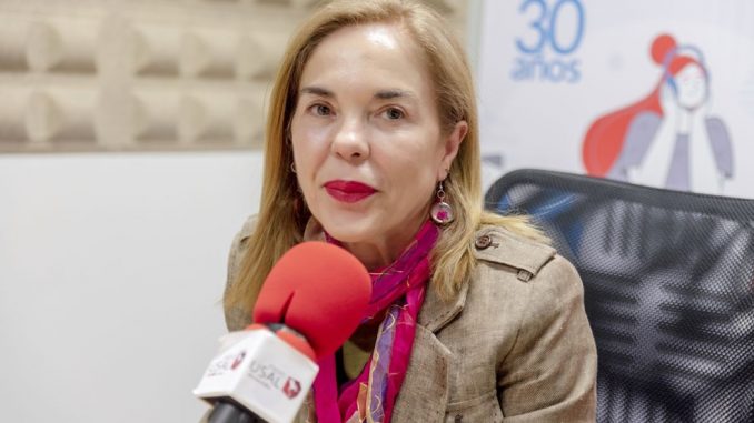 Elena_Villegas_87186